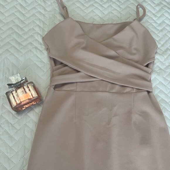 Dynamite Rose Pink Bandeau Dress - Picture 2 of 9